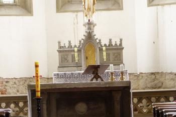  kostel Nanebevzetí P. Marie (© František Kinař, 05/2012)