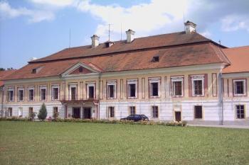 Červený Dvůr (© Dita Kacerovská 08/2006)