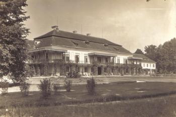 Červený Dvůr - fotografie z první pol. 20.století (soukr.sbírka IvoR) (© J.Seidel - B.Krumau)
