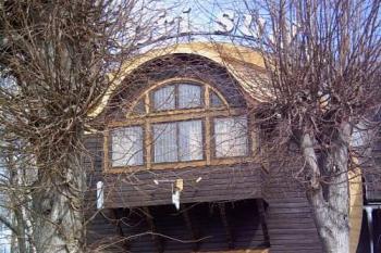 Výletní restaurace Obří sud (© Dita Kacerovská 04/2006)