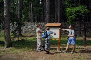 Zastavení naučné stezky (© Jiří Cukr 08/2006)