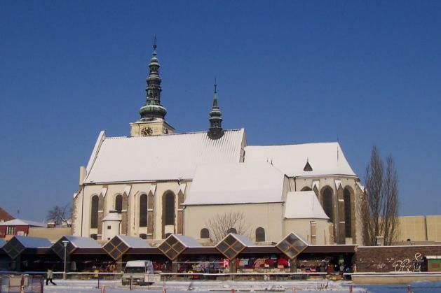 klášter augustiniánů s kostelem Povýšení sv. Kříže