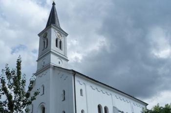 kostel sv. Petra a Pavla (© František Kinař, 08/2014)
