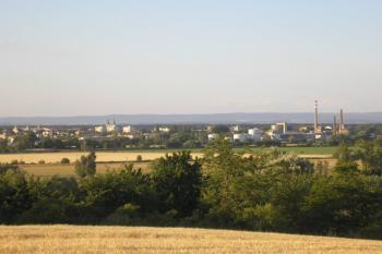 pohled na Kojetín z prostoru předpokládané hlavní pevnosti ( © Ondřej Štěpánek 09/2006)