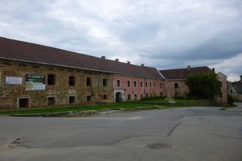 zámek Nová Včelnice (© Vlastislav Mareček, 08/2016)