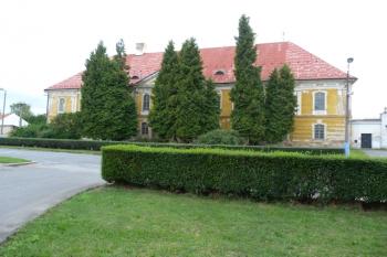 Zámek (© František Kinař, 08/2014)