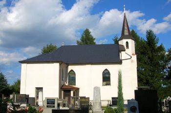 Pohled na západní fasádu kaple (© Jan P. Štěpánek, 09/2006)