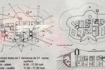 Půdorys objektu MO-2 19 V aleji na informační ceduli přímo v areálu muzea (© Jan P. Štěpánek, 09/2006)