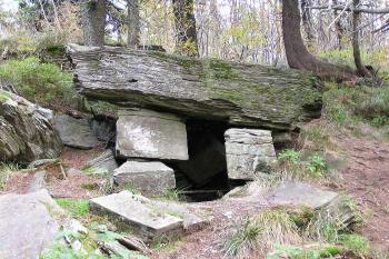 Celkový pohled na Čertův stůl (© Jan P. Štěpánek, 09/2006)