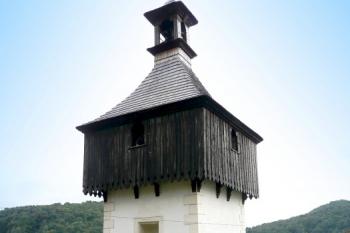 celkový pohled na věž ( © Jan P. Štěpánek 09/2008)