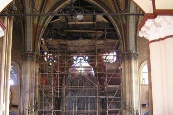 Interiér kostela sv. Bartoloměje (© Jan P. Štěpánek, 10/2005)