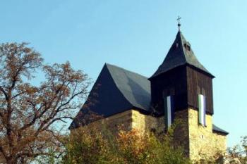 Kostel sv. Jakuba Většího ( © Radovan Smokoň 10/2006)