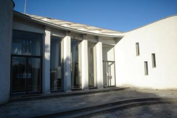 Kostel sv. Josefa v Senetářově (© Jan Celý, 10/2006)
