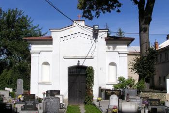 Vstupní průčelí Beessovské hrobky ( © Jan P. Štěpánek 09/2007)