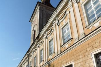 západní průčelí zámku ( © Jan P. Štěpánek 06/2014)