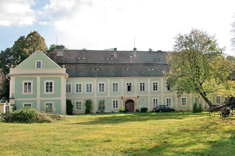Luhov