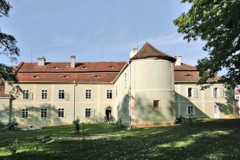 Kaple ( © Luděk Pitter 10/2006)