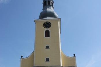 Západní průčelí ( © Ivan Grisa 06/2010)