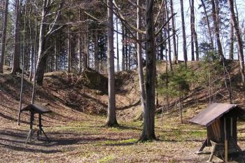 Panorama bývalého lomu ( © Jan P. Štěpánek 04/2007)