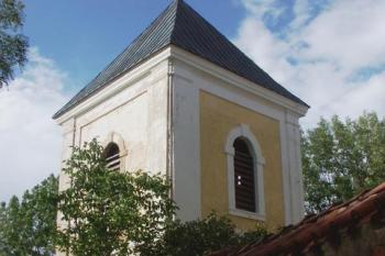 Barokní zvonice z roku 1734. (© Milan Caha, 06/2007)