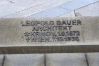 pomník Leopolda Bauera