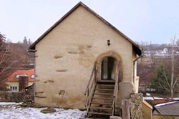  ( © Luděk Pitter 03/2004)
