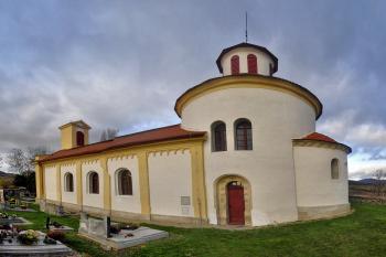  kostel sv. Petra a Pavla po rekonstrukci ( © Radovan Smokoň 11/2013)