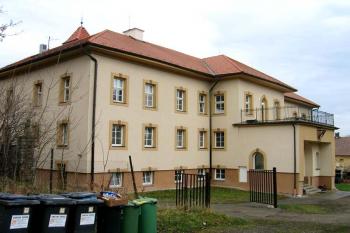 Lochkov ( © Pavel Vítek 12/2006)