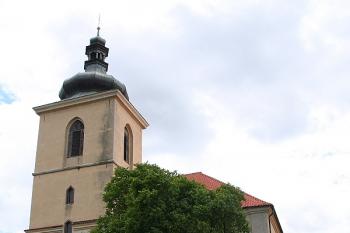 Kostel od severu ( © Ivan Grisa 06/2009)