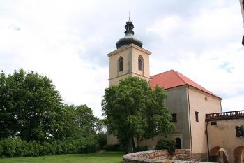 Kostel od severozápadu ( © Ivan Grisa 06/2009)