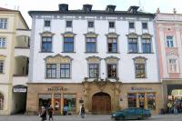 Petrášův palác