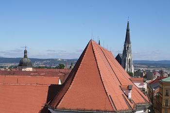 Bývalý kostel z vyhlídkového altánu Musea umění (© Ivan Grisa, 09/2008)