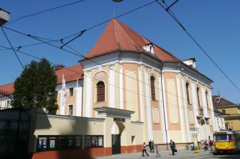 kostel sv. Kláry na náměstí republiky ( © Jan P. Štěpánek 04/2009)