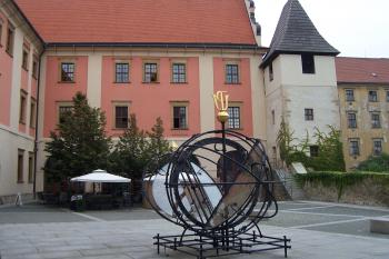 Olomouc - kolej jezuitů - Konvikt - Velké nádvoří (© Ivo Rozehnal, 09/2011)