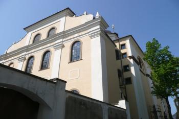 východní průčelí kostela sv. Michala ( © Jan P. Štěpánek 05/2009)