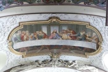 freska Poslední večeře Páně inspirovaná slavnějším originálem Leonarda da Vinciho ( © Jan P. Štěpánek 04/2009)