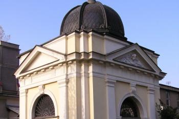 Hřbitovní kaple (© Jan P. Štěpánek, 10/2006)