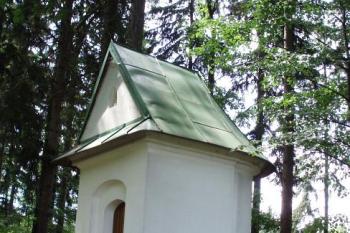 Kaple Máří Magdaleny při Valašském chodníku ( © Jan P. Štěpánek 08/2007)