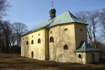 Kostel Proměnění Páně z r. 1704 ( © Jiří Čížek 03/2007)