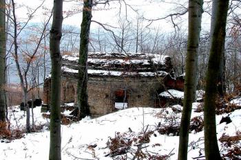 Mauzoleum od severozápadu ( © Radovan Smokoň 02/2006)