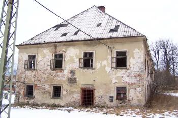 Pohled od západu (štítová stěna) (© Vladimír Studecký, 01/2007)