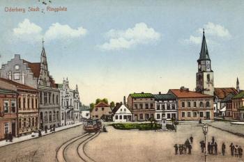 Kostel Narození Panny Marie na dobové pohlednici z roku 1900 ( © archiv města Bohumín)