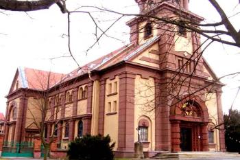 Kostel sv. Václava v Kladně - Rozdělově ( © Pavel Vítek 01/2007)