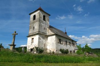 kostel od JZ (© Rodochrozit, 06/2011)