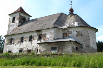 kostel od JV (© Rodochrozit, 06/2011)