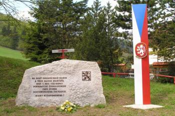 Pomník obráncům hranic - Horní Světlá (© Václav Čermák, 05/2006)