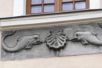 detail kamenické výzdoby radnice ( © Jan P. Štěpánek 05/2008)