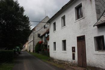Průhled Farní ulicí ( © Ivan Grisa 07/2010)