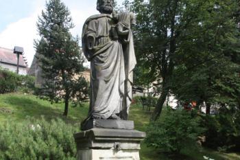Sousoší svatého Josefa s Ježíškem na náměstí ( © Ivan Grisa 07/2010)