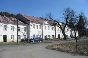 zámek od západu (© D Dohňanský, 03/2015)